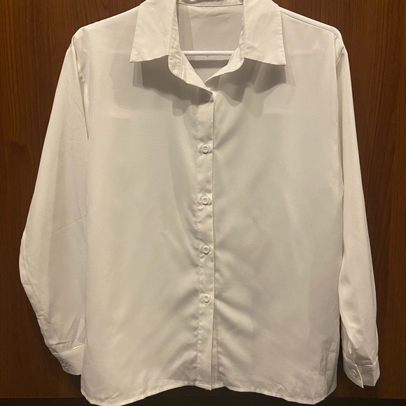 White Button Up - Picture 4 of 4